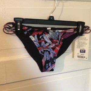 Lululemon Shoreline Bikini Bottom